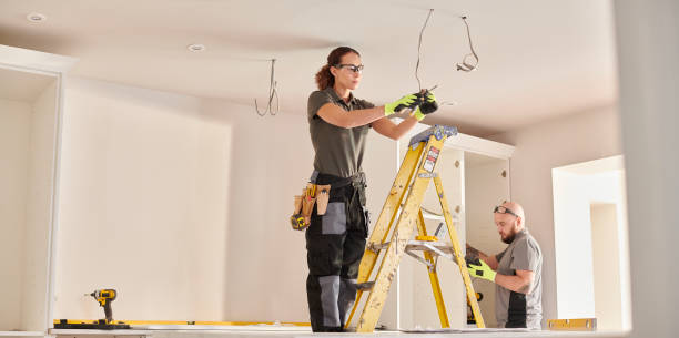 Best Electrical Installation Contractor  in Mount Vernon, IA