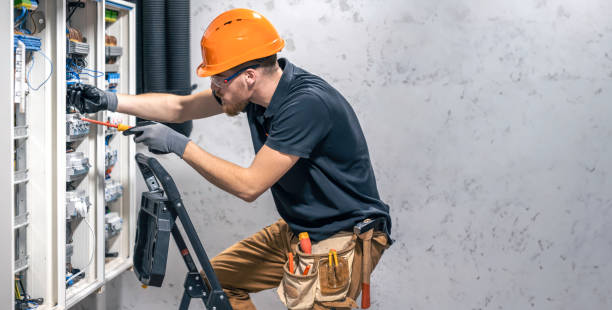 Best Residential Electrician Services  in Mount Vernon, IA